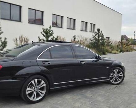 Чорний Мерседес С Клас, об'ємом двигуна 3 л та пробігом 315 тис. км за 18900 $, фото 7 на Automoto.ua