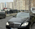 Черный Мерседес С Класс, объемом двигателя 5.5 л и пробегом 150 тыс. км за 17999 $, фото 91 на Automoto.ua