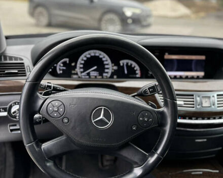 Черный Мерседес С Класс, объемом двигателя 3 л и пробегом 360 тыс. км за 17999 $, фото 15 на Automoto.ua