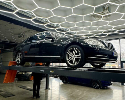 Черный Мерседес С Класс, объемом двигателя 4.7 л и пробегом 201 тыс. км за 12900 $, фото 50 на Automoto.ua