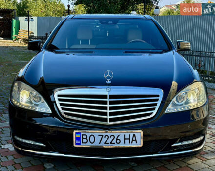 Черный Мерседес С Класс, объемом двигателя 3 л и пробегом 255 тыс. км за 24500 $, фото 2 на Automoto.ua