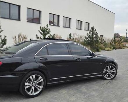 Чорний Мерседес С Клас, об'ємом двигуна 3 л та пробігом 315 тис. км за 18900 $, фото 6 на Automoto.ua