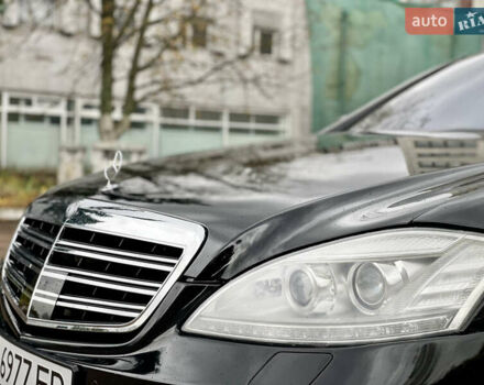 Мерседес С Клас 2011 у Києві на Automoto.ua Чорний Мерседес С Клас, об'ємом двигуна 4.66 л та пробігом 290 тис. км за 11995 $, фото 18 на Automoto.ua