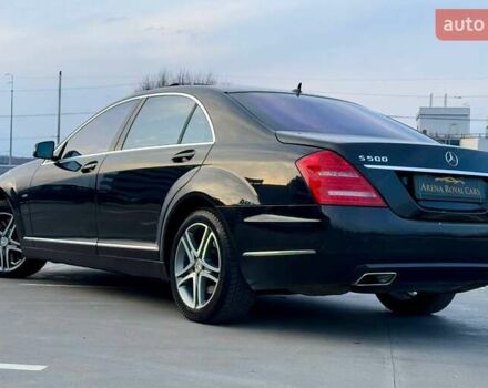 Черный Мерседес С Класс, объемом двигателя 4.7 л и пробегом 201 тыс. км за 12900 $, фото 9 на Automoto.ua