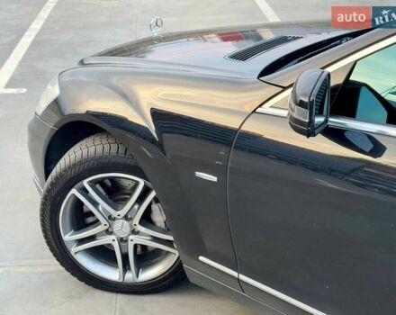 Черный Мерседес С Класс, объемом двигателя 4.7 л и пробегом 201 тыс. км за 12900 $, фото 15 на Automoto.ua