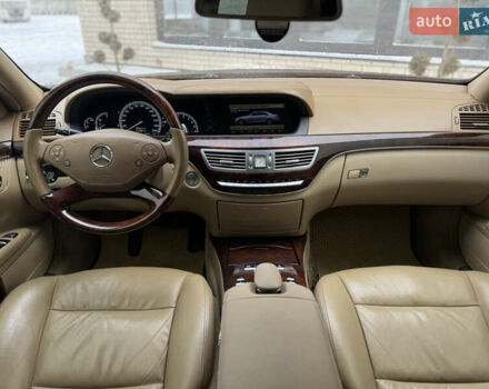 Чорний Мерседес С Клас, об'ємом двигуна 2.99 л та пробігом 368 тис. км за 14700 $, фото 47 на Automoto.ua