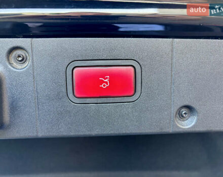 Черный Мерседес С Класс, объемом двигателя 3 л и пробегом 255 тыс. км за 24500 $, фото 34 на Automoto.ua