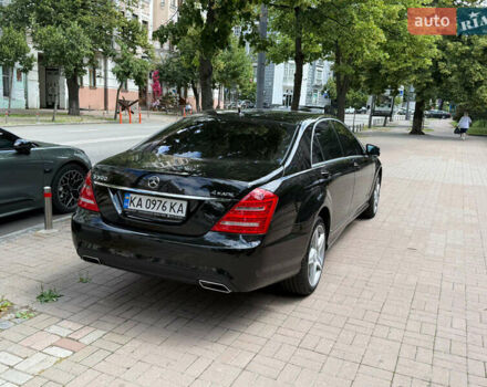 Черный Мерседес С Класс, объемом двигателя 4.7 л и пробегом 246 тыс. км за 19500 $, фото 3 на Automoto.ua