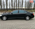 Черный Мерседес С Класс, объемом двигателя 5.5 л и пробегом 229 тыс. км за 16666 $, фото 3 на Automoto.ua