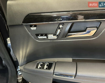 Черный Мерседес С Класс, объемом двигателя 4.7 л и пробегом 175 тыс. км за 24900 $, фото 52 на Automoto.ua