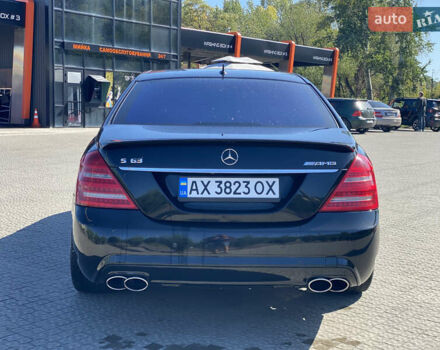 Черный Мерседес С Класс, объемом двигателя 4.66 л и пробегом 280 тыс. км за 18400 $, фото 13 на Automoto.ua
