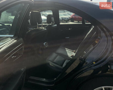 Черный Мерседес С Класс, объемом двигателя 3 л и пробегом 455 тыс. км за 15999 $, фото 12 на Automoto.ua