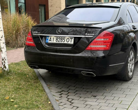 Черный Мерседес С Класс, объемом двигателя 5.5 л и пробегом 150 тыс. км за 17999 $, фото 111 на Automoto.ua