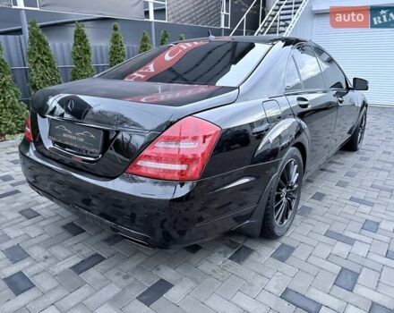 Черный Мерседес С Класс, объемом двигателя 3 л и пробегом 279 тыс. км за 17700 $, фото 4 на Automoto.ua