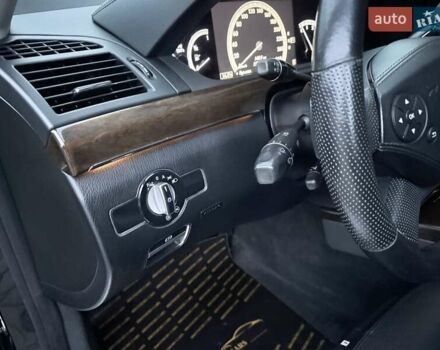 Черный Мерседес С Класс, объемом двигателя 3 л и пробегом 279 тыс. км за 17700 $, фото 10 на Automoto.ua