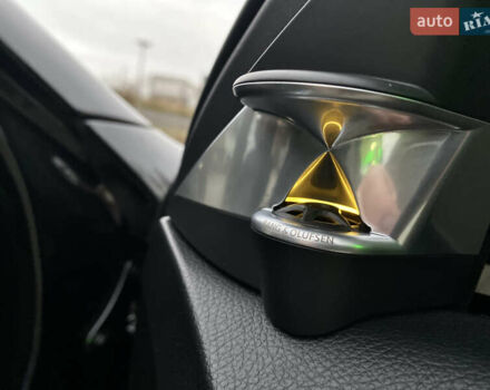 Черный Мерседес С Класс, объемом двигателя 5.5 л и пробегом 229 тыс. км за 16666 $, фото 30 на Automoto.ua