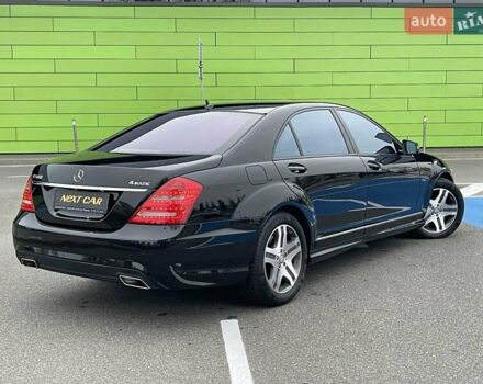 Чорний Мерседес С Клас, об'ємом двигуна 4.66 л та пробігом 227 тис. км за 16500 $, фото 6 на Automoto.ua
