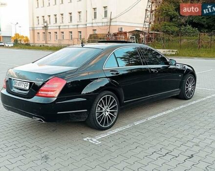 Черный Мерседес С Класс, объемом двигателя 4.7 л и пробегом 288 тыс. км за 12800 $, фото 21 на Automoto.ua