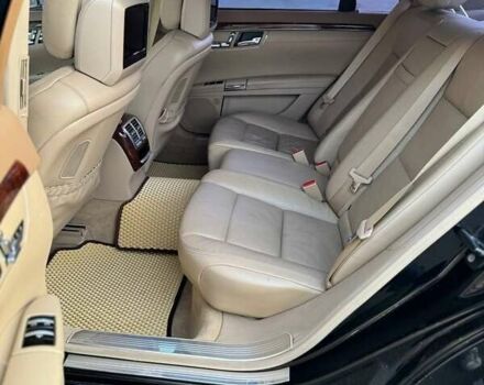 Черный Мерседес С Класс, объемом двигателя 4.66 л и пробегом 240 тыс. км за 13700 $, фото 25 на Automoto.ua