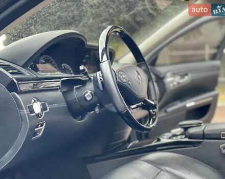 Мерседес С Клас 2011 у Києві на Automoto.ua Чорний Мерседес С Клас, об'ємом двигуна 4.66 л та пробігом 290 тис. км за 11995 $, фото 48 на Automoto.ua