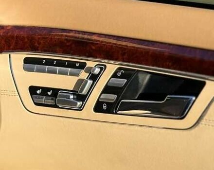 Черный Мерседес С Класс, объемом двигателя 5.46 л и пробегом 241 тыс. км за 16500 $, фото 29 на Automoto.ua