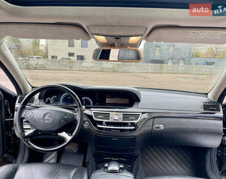 Мерседес С Клас 2011 у Києві на Automoto.ua Чорний Мерседес С Клас, об'ємом двигуна 4.66 л та пробігом 290 тис. км за 11995 $, фото 36 на Automoto.ua