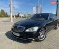 Черный Мерседес С Класс, объемом двигателя 3 л и пробегом 152 тыс. км за 25000 $, фото 1 на Automoto.ua