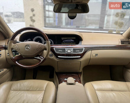 Чорний Мерседес С Клас, об'ємом двигуна 2.99 л та пробігом 368 тис. км за 14700 $, фото 48 на Automoto.ua
