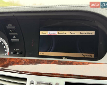 Черный Мерседес С Класс, объемом двигателя 4.66 л и пробегом 158 тыс. км за 12500 $, фото 18 на Automoto.ua