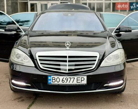 Мерседес С Клас 2011 у Києві на Automoto.ua Чорний Мерседес С Клас, об'ємом двигуна 4.66 л та пробігом 290 тис. км за 11995 $, фото 24 на Automoto.ua