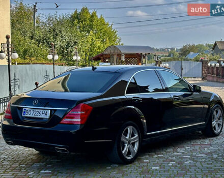 Черный Мерседес С Класс, объемом двигателя 3 л и пробегом 255 тыс. км за 24500 $, фото 6 на Automoto.ua