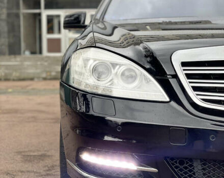 Мерседес С Клас 2011 у Києві на Automoto.ua Чорний Мерседес С Клас, об'ємом двигуна 4.66 л та пробігом 290 тис. км за 11995 $, фото 2 на Automoto.ua