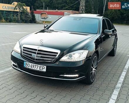 Черный Мерседес С Класс, объемом двигателя 4.7 л и пробегом 288 тыс. км за 12800 $, фото 10 на Automoto.ua