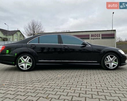 Черный Мерседес С Класс, объемом двигателя 5.5 л и пробегом 229 тыс. км за 16666 $, фото 10 на Automoto.ua