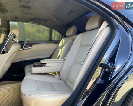 Черный Мерседес С Класс, объемом двигателя 4.66 л и пробегом 280 тыс. км за 18400 $, фото 20 на Automoto.ua