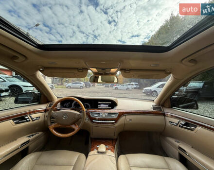 Чорний Мерседес С Клас, об'ємом двигуна 3 л та пробігом 337 тис. км за 19900 $, фото 52 на Automoto.ua