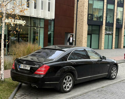 Черный Мерседес С Класс, объемом двигателя 5.5 л и пробегом 150 тыс. км за 17999 $, фото 108 на Automoto.ua