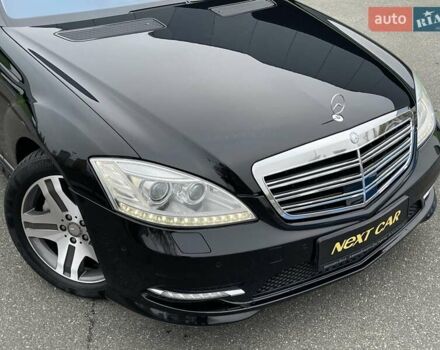 Чорний Мерседес С Клас, об'ємом двигуна 4.66 л та пробігом 227 тис. км за 16500 $, фото 5 на Automoto.ua