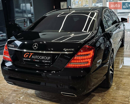 Черный Мерседес С Класс, объемом двигателя 4.7 л и пробегом 175 тыс. км за 24900 $, фото 10 на Automoto.ua