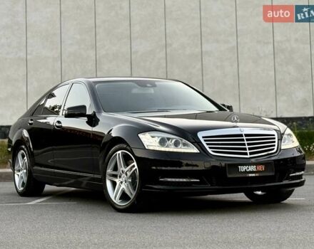 Чорний Мерседес С Клас, об'ємом двигуна 3 л та пробігом 211 тис. км за 23400 $, фото 18 на Automoto.ua