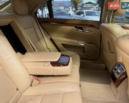 Чорний Мерседес С Клас, об'ємом двигуна 3 л та пробігом 337 тис. км за 19900 $, фото 24 на Automoto.ua
