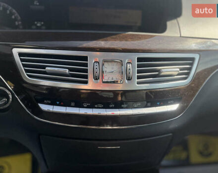 Черный Мерседес С Класс, объемом двигателя 3 л и пробегом 455 тыс. км за 15999 $, фото 17 на Automoto.ua