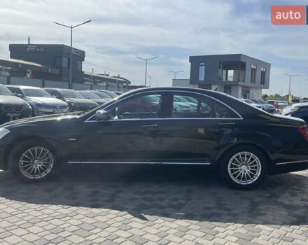 Черный Мерседес С Класс, объемом двигателя 3 л и пробегом 455 тыс. км за 15999 $, фото 3 на Automoto.ua