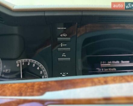 Черный Мерседес С Класс, объемом двигателя 4.66 л и пробегом 240 тыс. км за 13700 $, фото 32 на Automoto.ua