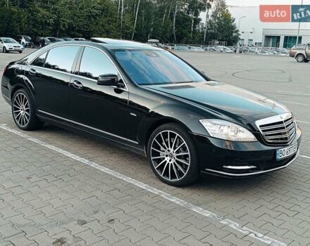 Черный Мерседес С Класс, объемом двигателя 4.7 л и пробегом 288 тыс. км за 12800 $, фото 14 на Automoto.ua