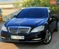 Чорний Мерседес С Клас, об'ємом двигуна 4.66 л та пробігом 212 тис. км за 12500 $, фото 66 на Automoto.ua