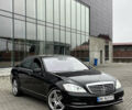 Черный Мерседес С Класс, объемом двигателя 3 л и пробегом 360 тыс. км за 17999 $, фото 1 на Automoto.ua