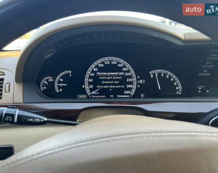 Чорний Мерседес С Клас, об'ємом двигуна 4.7 л та пробігом 252 тис. км за 14000 $, фото 44 на Automoto.ua
