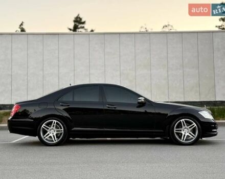 Чорний Мерседес С Клас, об'ємом двигуна 3 л та пробігом 211 тис. км за 23400 $, фото 17 на Automoto.ua