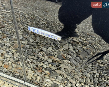 Чорний Мерседес С Клас, об'ємом двигуна 3 л та пробігом 337 тис. км за 19900 $, фото 10 на Automoto.ua